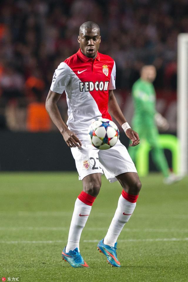 给老大哥先打个样？欧青联国米5-0狂胜利物浦（替一队先立威？欧青联国米5-0大胜利物浦）