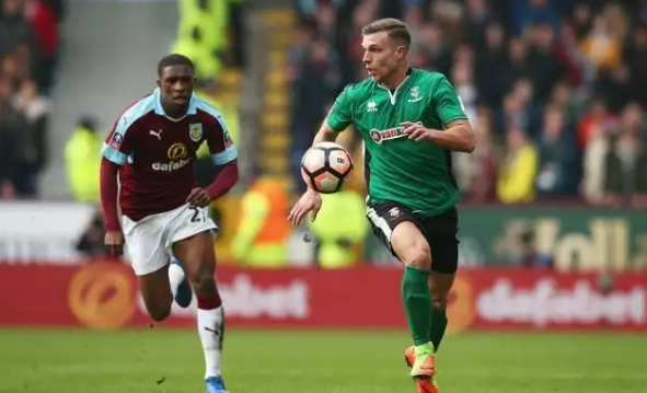 TK谈心中最佳阵容：梅罗入选、魔笛、齐达内、大罗、小罗在列（TK评心中最佳阵容：梅罗上榜，魔笛、齐达内、大罗、小罗悉数入围）