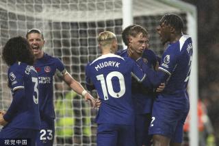 记者：迈阿密国际正在努力留下阿连德，目前双方在谈判（记者：迈阿密国际欲续留阿连德，双方已展开谈判）