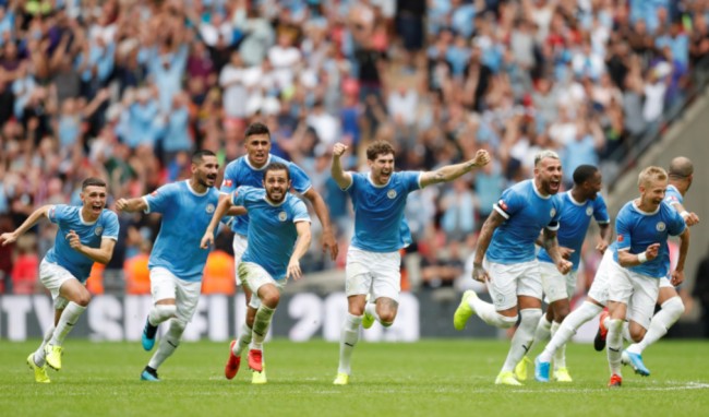 罚球少了13个！詹姆斯：有时候你能得到哨子，但有时候不能（罚球少13次！詹姆斯：有时有哨，有时没有）