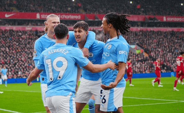 开小会？巴媒：安帅今日训练开始前和维尼修斯交谈了3分钟（巴媒：安切洛蒂训练前与维尼修斯单聊3分钟）